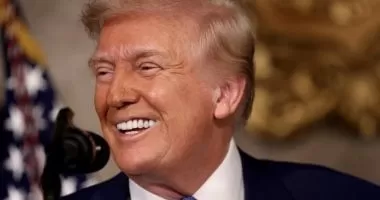 ملياردير أمريكي يتبرع بـ 6 مليارات دولار لـ حسابات ترامب للأطفال.. اعرف القصة