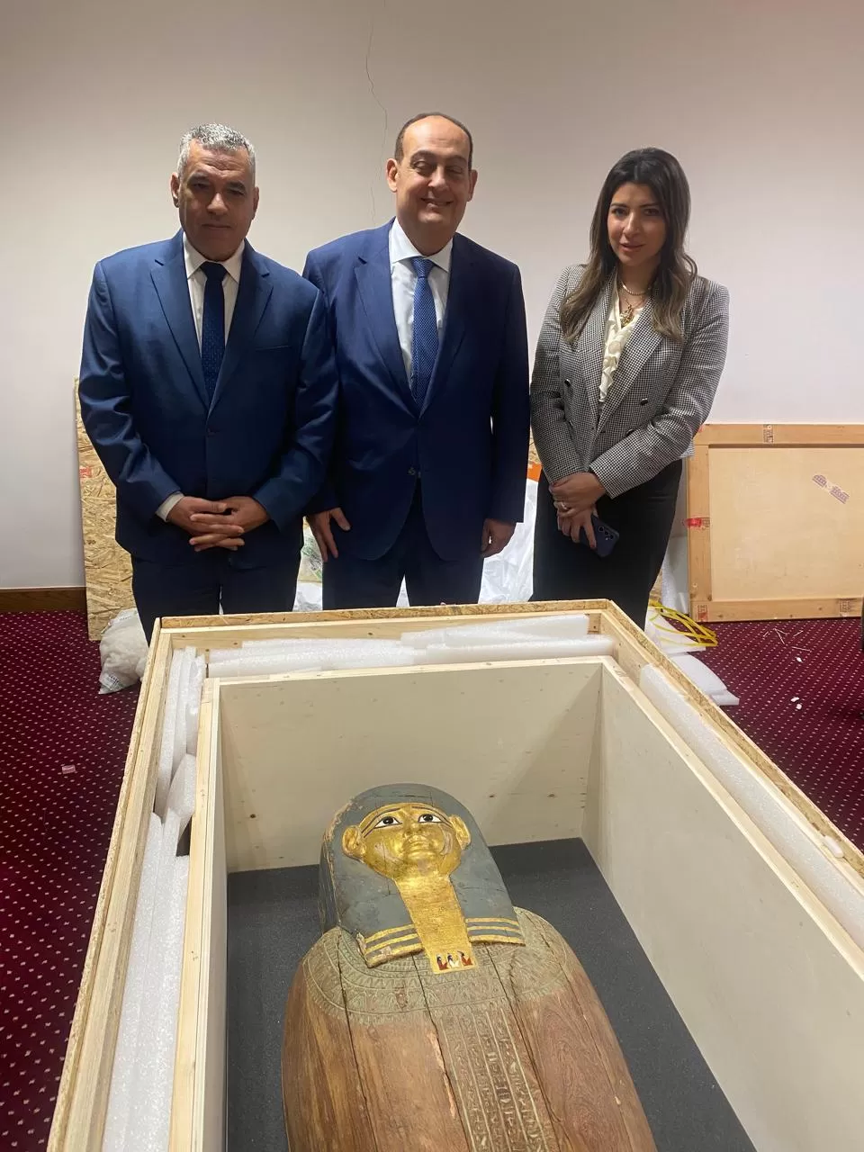 e5022699-9814-4618-b463-35b376ee843a