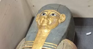 مصر تسترد قطعتين أثريتين من بلجيكا.. صور