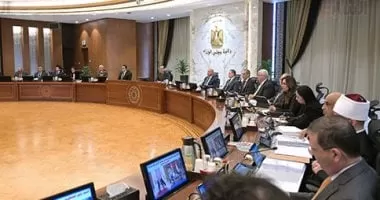 بدء اجتماع الحكومة الأسبوعى ويعقبه مؤتمرا صحفيا