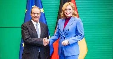 وزير الخارجية يلتقى رئيسة البرلمان الألمانى