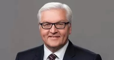 الرئيس الألمانى وقرينته يصلان للمملكة المتحدة فى زيارة دولة تستغرق 3 أيام