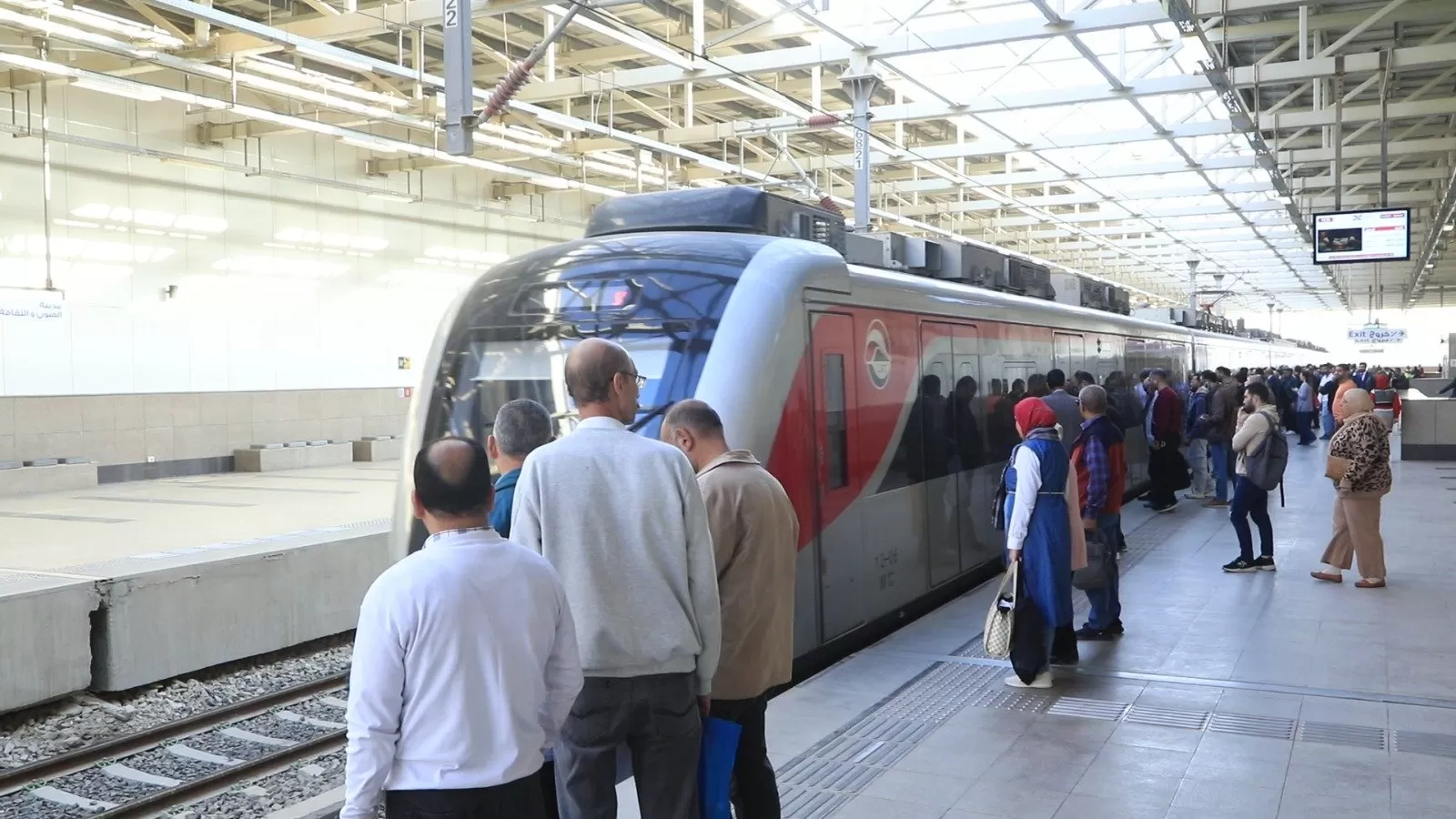 القطار الخفيف يخدم العاصمة