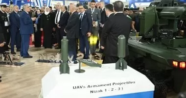 ‏لجنة الدفاع والأمن القومى بمجلس الشيوخ تزور معرض إيديكس وتشيد بالتنظيم