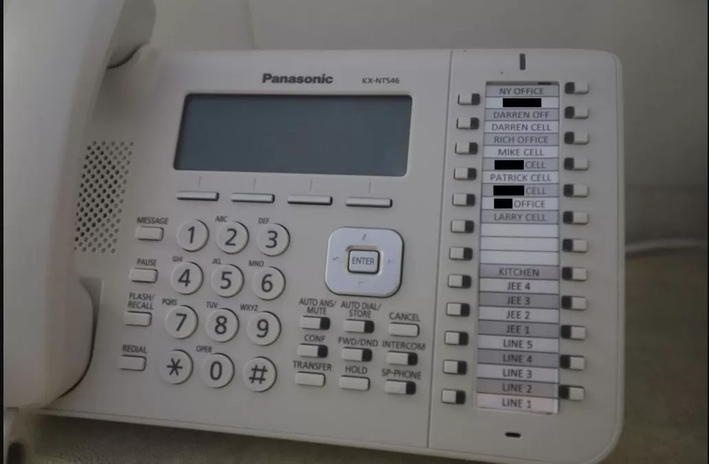 الهاتف الهاتف