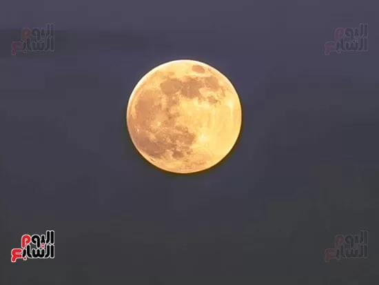 جانب-من-مشاهد-القمر