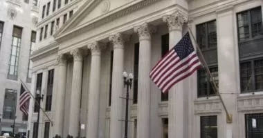 الولايات المتحدة تعلن تعليق بعض عقوباتها على شركة النفط الروسية لوك أويل