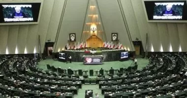 برلماني إيراني: المحادثات مع واشنطن أصبحت عبثية وغير مجدية