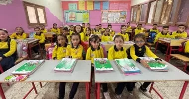 شهر و5 أيام إجازة نصف العام لهؤلاء الطلاب.. اعرف التفاصيل