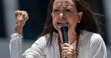 وفاة سجين فنزويلى تُلقي بظلالها على احتفالات نوبل.. ماذا حدث؟