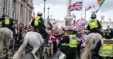 بريطانيا تلوح بقطع إعانات البطالة لمواجهة عزوف الشباب عن العمل
