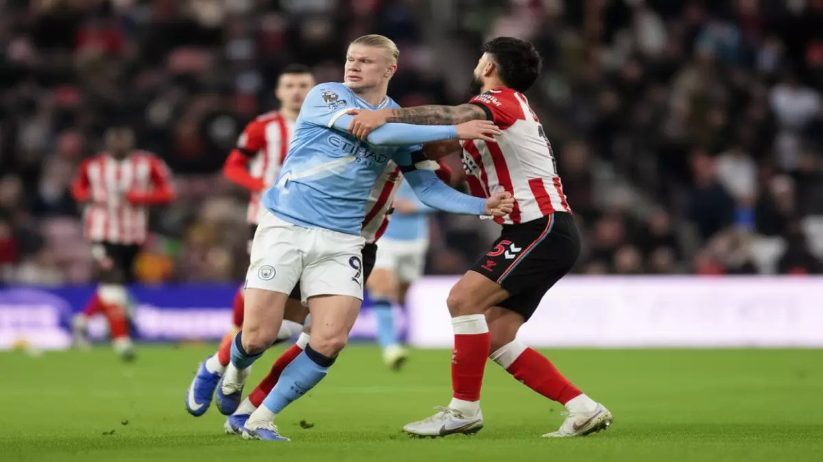 عاجل: سندرلاند يسرق نقطتين من السيتي ويهدي آرسنال فرصة ذهبية للهروب بـ4 نقاط!