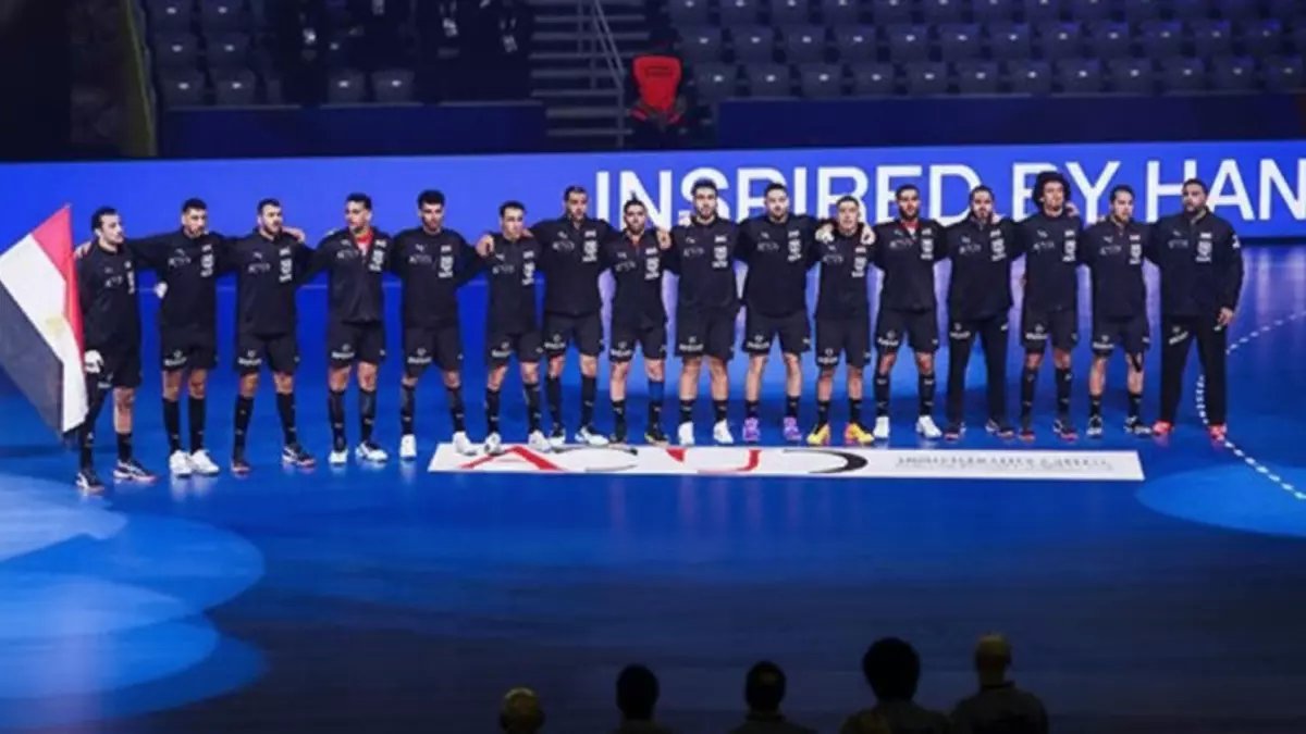 عاجل: الفراعنة يدخلون معركة إسبانيا الحاسمة... مباريات حاسمة تحدد مصير مصر في كرة اليد!