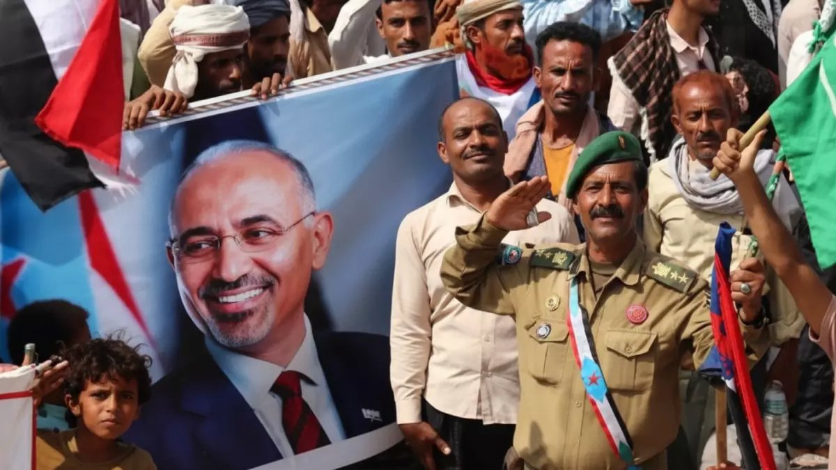 عاجل: السعودية تفضح الزبيدي رسمياً - "قرارات كارثية" دمرت حضرموت والمهرة!