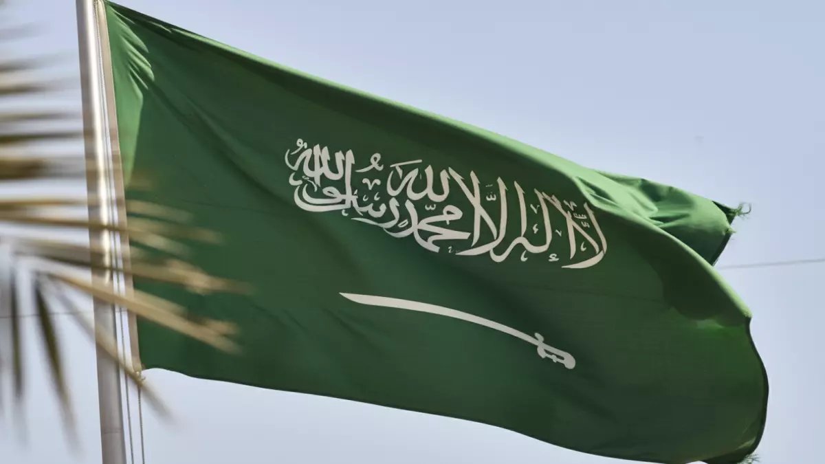 عاجل: قنصل السعودية في دبي يُعلن رحيله المفاجئ بعد 4 سنوات... "وقت الرحيل من بيتي الثاني"!