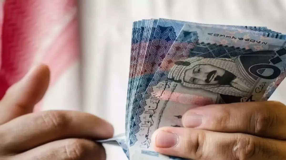 عاجل: السعودية تضخ مليارات في أسبوع واحد - 4 إيداعات ضخمة تنتظر ملايين المواطنين!