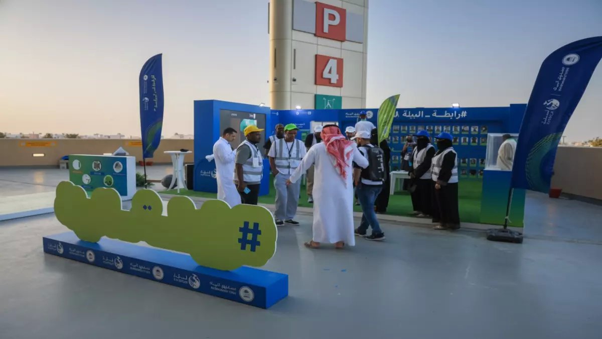 حصري: ثورة بيئية في ملاعب روشن تغير سلوك 40 ألف مشجع... شاهد التجربة المذهلة!