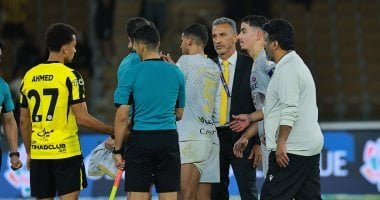 جدل تحكيمي يخطف الأضواء في مباراة الاتحاد ضد التعاون