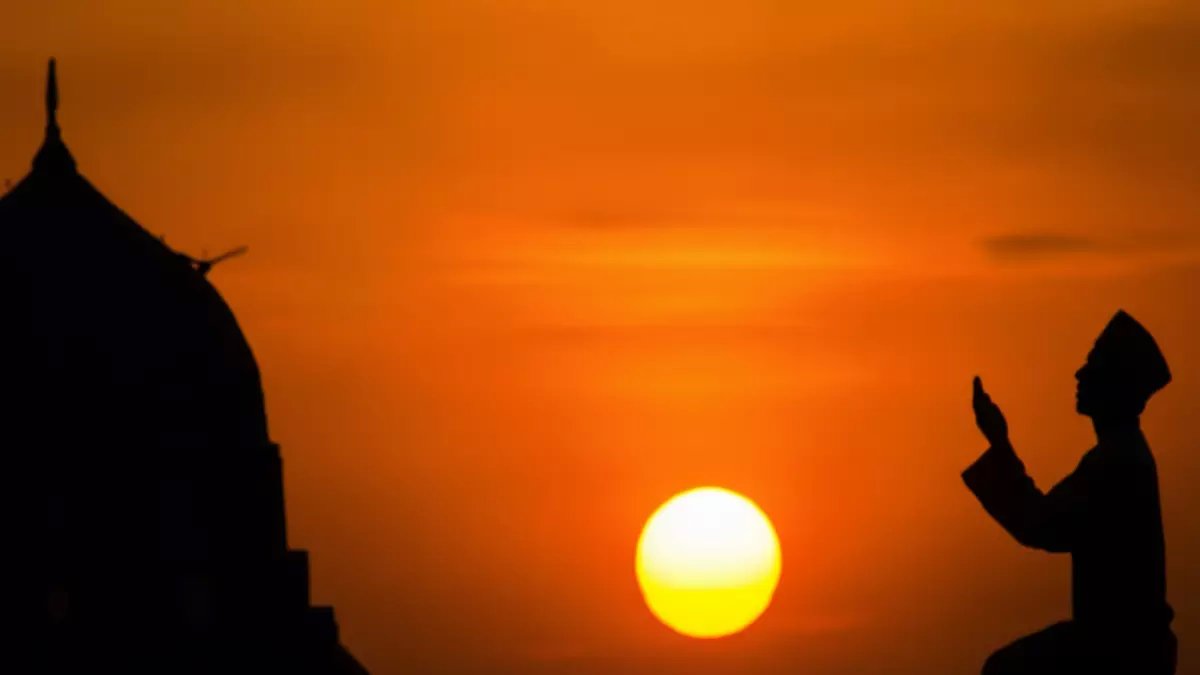 عاجل: مواعيد أذان الفجر اليوم الأحد 4 يناير في 5 مدن عربية - ابدأ يومك بالبركة!