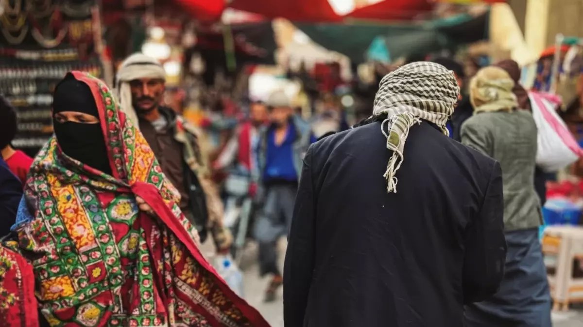 عاجل: اقتصاد الظل في اليمن يصل 35%... الخبراء يكشفون الحقيقة المخفية عن التقارير الدولية!