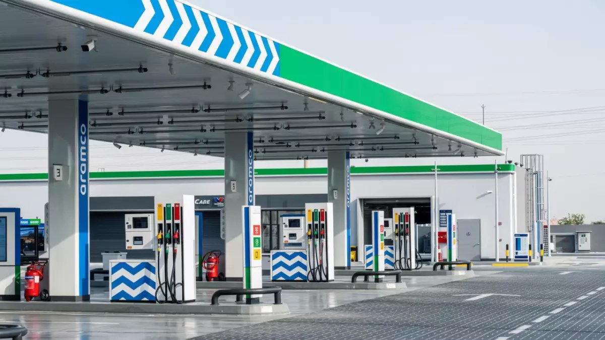 عاجل: أرامكو تطلق بنزين 98 خلال أيام - ثورة حقيقية لعشاق السيارات الرياضية!