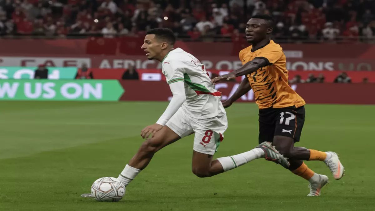 عاجل: صدمة في المنتخب المغربي... أوناحي يصل بعكازين ويغيب عن تنزانيا!