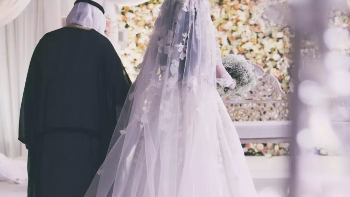 عاجل: السعودية تفرض غرامات 100 ألف ريال على زواج المسيار غير الموثق - شروط صادمة تدخل حيز التنفيذ!