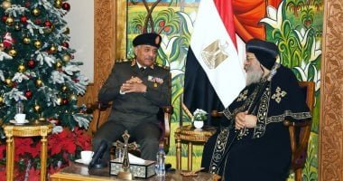 الفريق أول عبد المجيد صقر يهنئ البابا تواضروس الثانى بعيد الميلاد المجيد