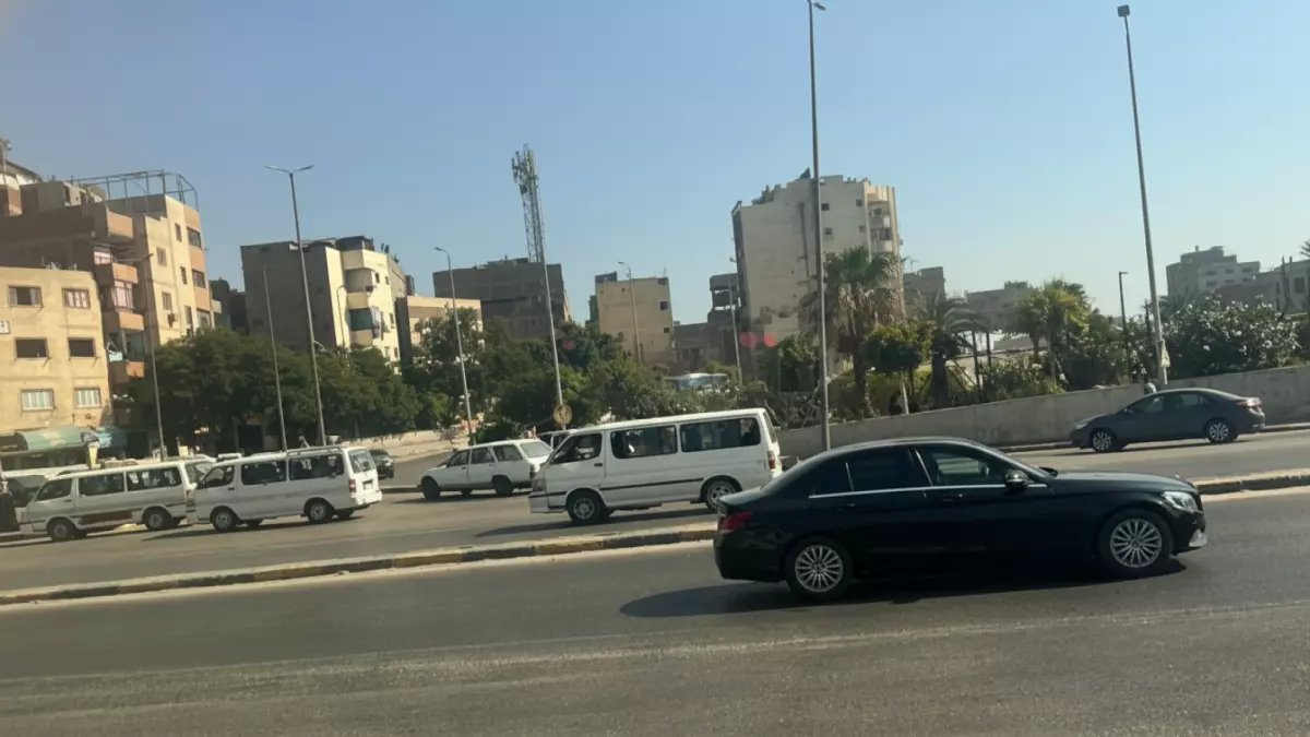 عاجل: سيولة مرورية استثنائية تجتاح القاهرة والجيزة صباح الإثنين - خريطة التنقل المثالية!