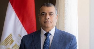 وزير الدولة للإنتاج الحربى يهنئ البابا تواضروس الثانى بعيد الميلاد المجيد