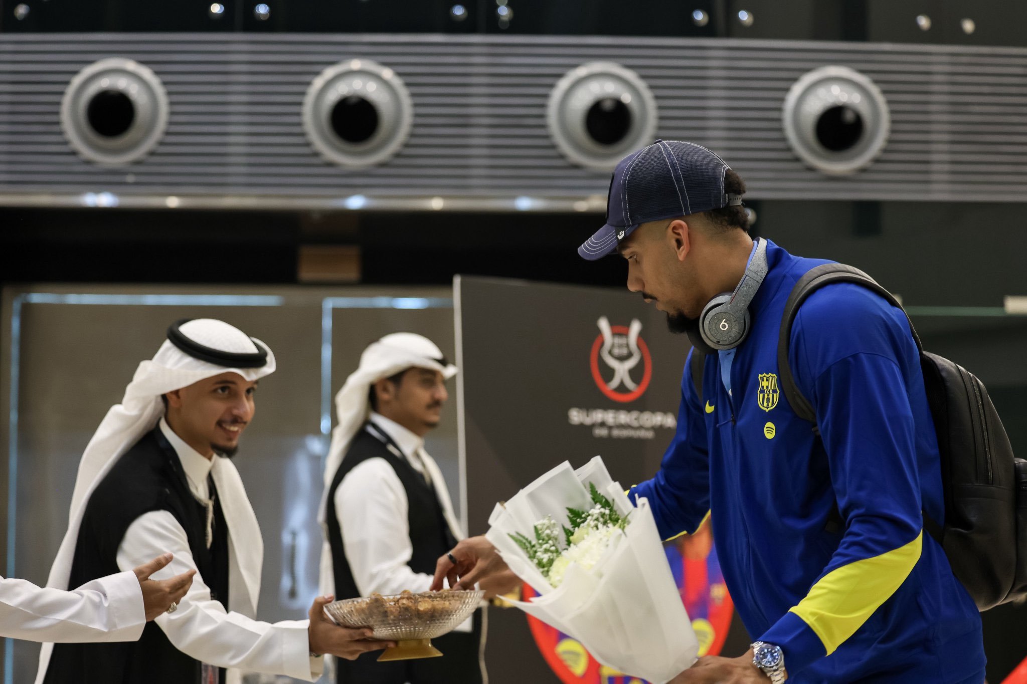 استقبال برشلونة في السعودية