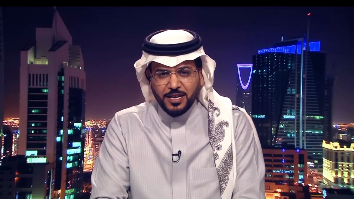 عاجل: هاني الداود يفجر مفاجأة صادمة عن انهيار النصر أمام الأهلي... "الدفاع ينقصه عناصر"!