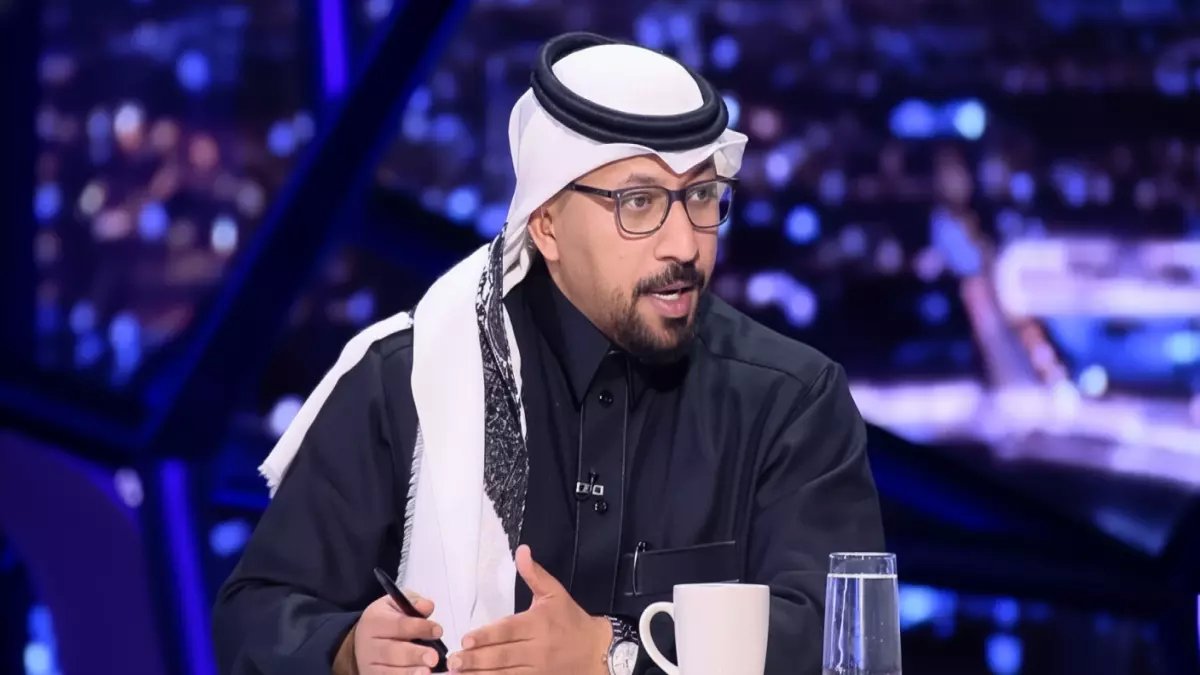 عاجل: الهزاع يفجر مفاجأة صادمة بشأن الحمدان - "لا أعلم لماذا يريده جيسوس!" 🔥