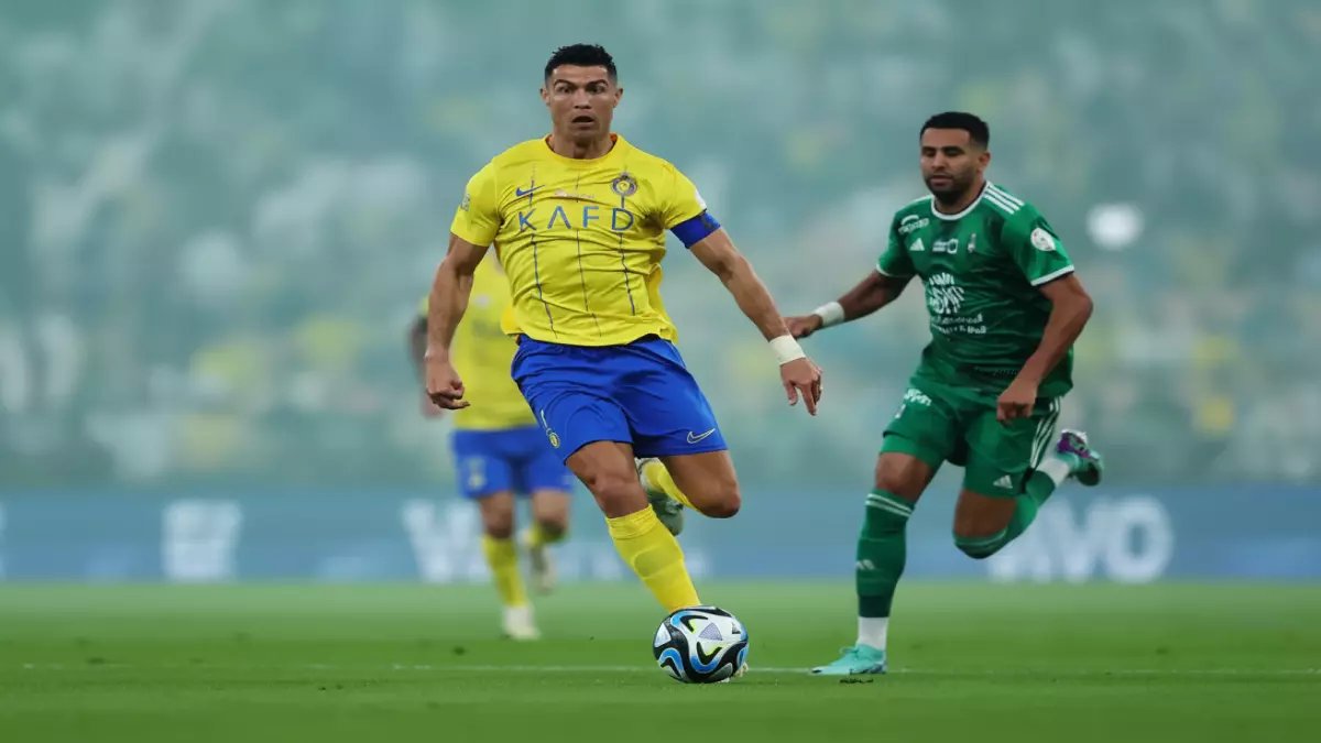 عاجل: النصر يخطف علي مجرشي من الأهلي بعرض خرافي... الصدمة التي ستهز الكرة السعودية!