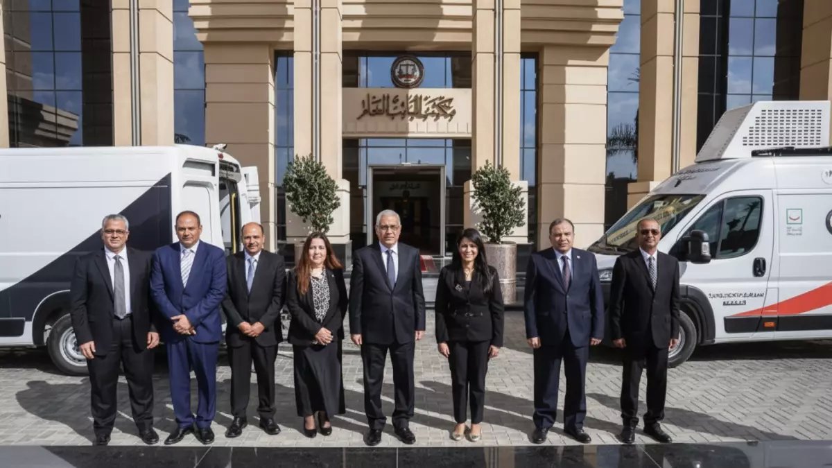 عاجل: طفرة مصرية تاريخية في 2025.. 450 ألف معاملة حكومية بنقرة واحدة والوزيرة تكشف المفاجآت!