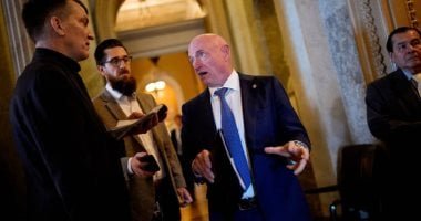 توبيخ سيناتور ديمقراطي حرض الجيش الأمريكي بـ"رفض الأوامر"