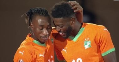 كوت ديفوار تقترب من مواجهة الفراعنة بثنائية ضد بوركينا فى شوط نارى.. فيديو