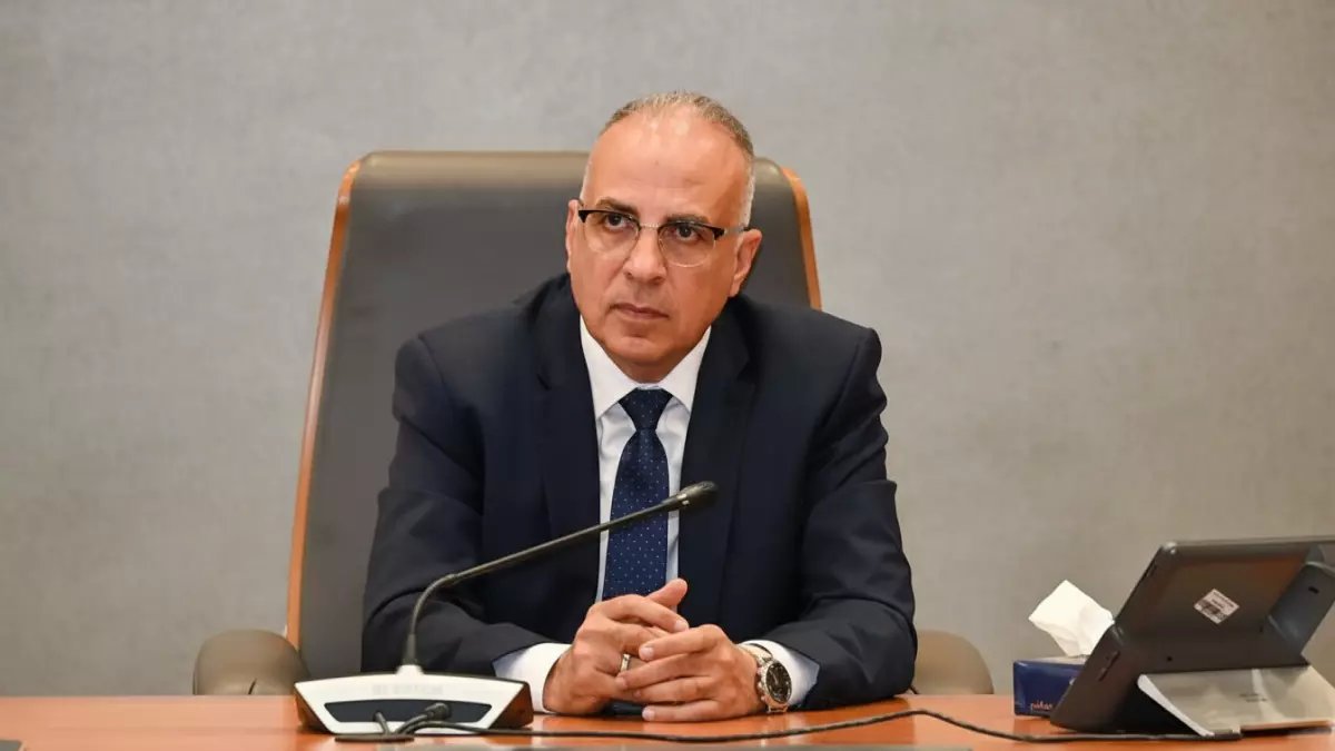 عاجل: إنجاز ضخم يهز مصر... تطهير 35 ألف كيلومتر من المصارف الزراعية في عملية تاريخية!