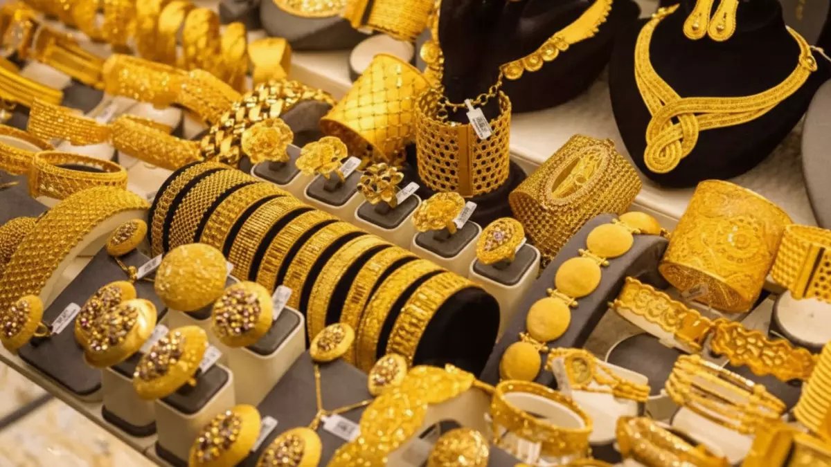 عاجل: الذهب ينفجر في مصر بعد الضربة الأمريكية على فنزويلا... الجرام يقفز لـ6731 جنيهاً!