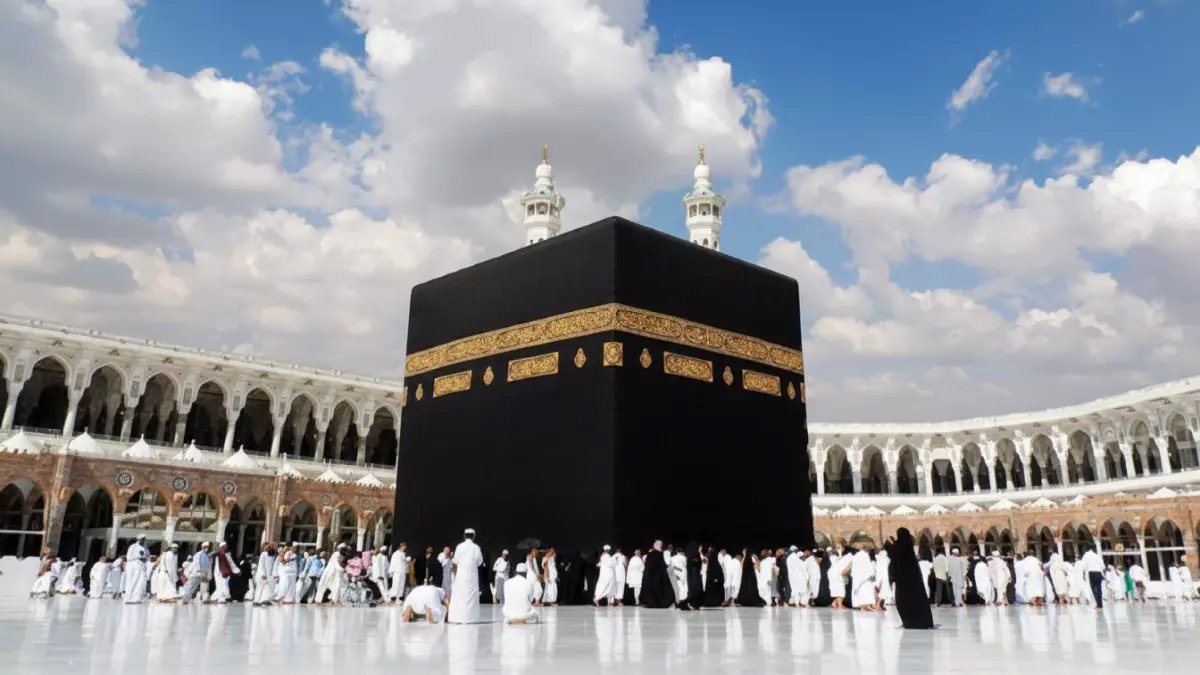 صادم: أسعار العمرة ترتفع لـ90 ألف جنيه في رمضان 2026... هل تستطيع تحمل التكلفة؟