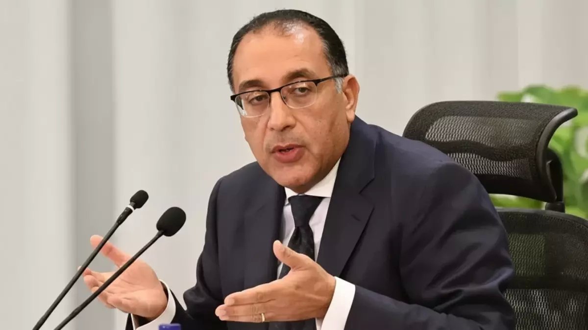 رسمي: الخميس 8 يناير ليس إجازة رغم توقعات الملايين... العودة للعمل إجبارية صباح الغد!