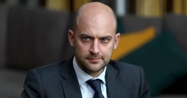 بارو: واشنطن تستبعد غزو جرينلاند وتسعى لشرائها