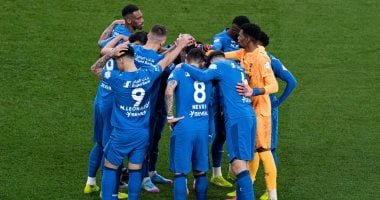 الهلال يدافع عن صدارة الدوري السعودي أمام الحزم الليلة