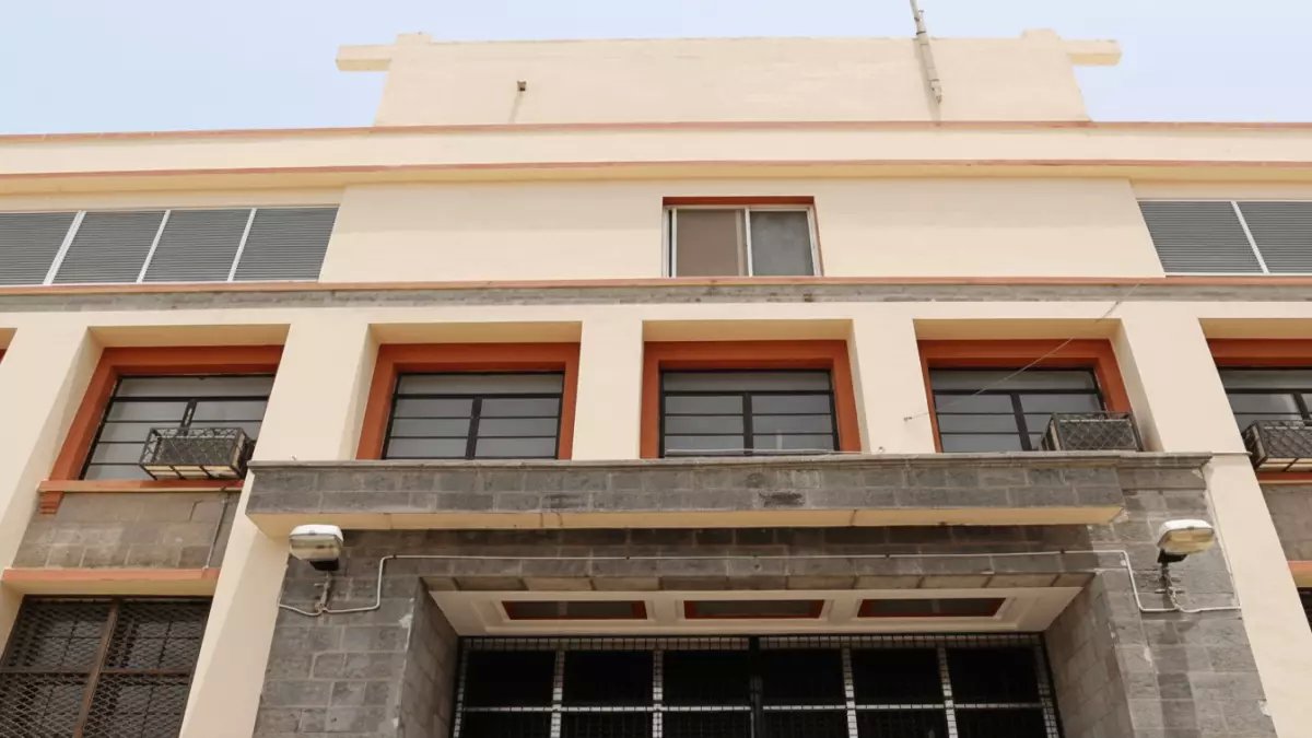 عاجل: البنك المركزي يصدم الأمن والجيش... مرتب شهر واحد فقط بسبب أزمة السيولة!