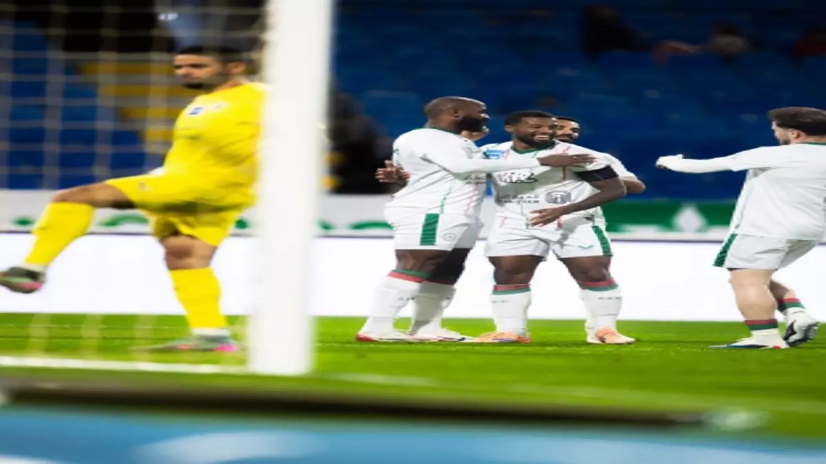 عاجل: الاتفاق يسحق النجمة بـ4-3 في مباراة جنونية... هدف مدوي في الدقيقة الأخيرة يقلب الطاولة!