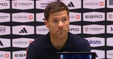 أتلتيكو مدريد ضد الريال.. ألونسو يكشف موقف مبابي أمام برشلونة وينتقد سيميونى