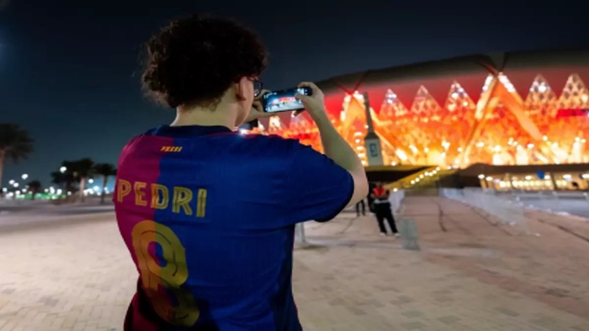 صادم: 7 يناير يوم واحد شهد 5 أحداث عالمية في جدة... ريال مدريد وبرشلونة يجتمعان في مكان واحد!