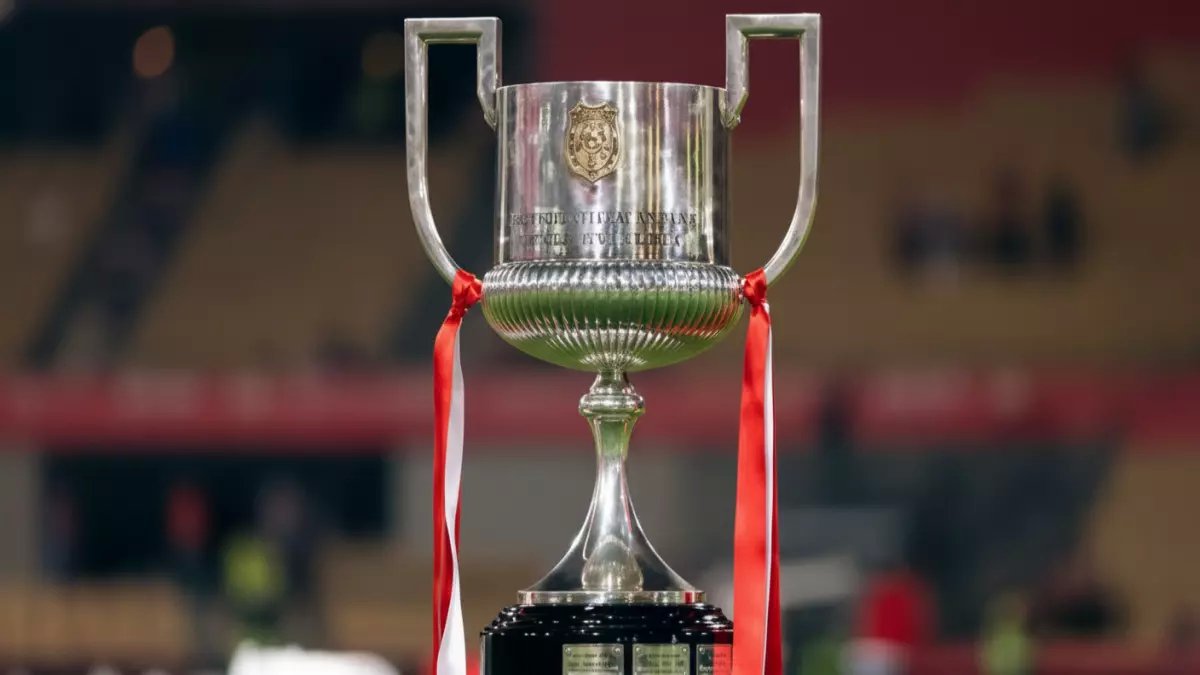 عاجل: قرعة كأس الملك تمنح برشلونة وريال مدريد فرصة ذهبية للتأهل... هل ستكون المفاجآت؟