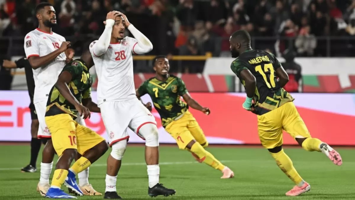 صادم: الموهبة التونسية ريان اللومي يهرب لكندا بعد إهمال نسور قرطاج - خسارة مؤلمة للكرة التونسية!