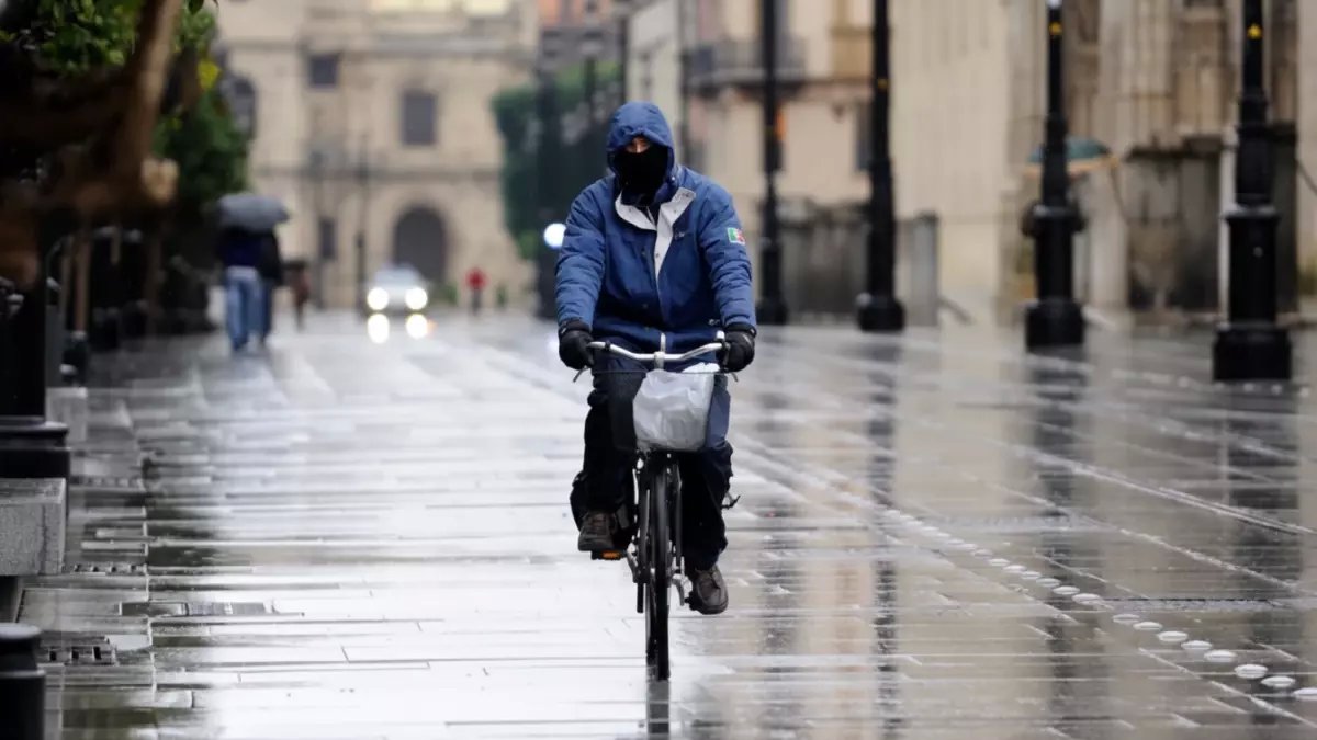 عاجل: صقيع قارس يجتاح المغرب... درجات تحت الصفر بـ7 درجات والأرصاد تحذر!